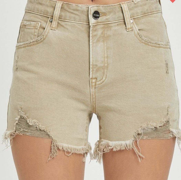 Risen Khaki shorts #s290