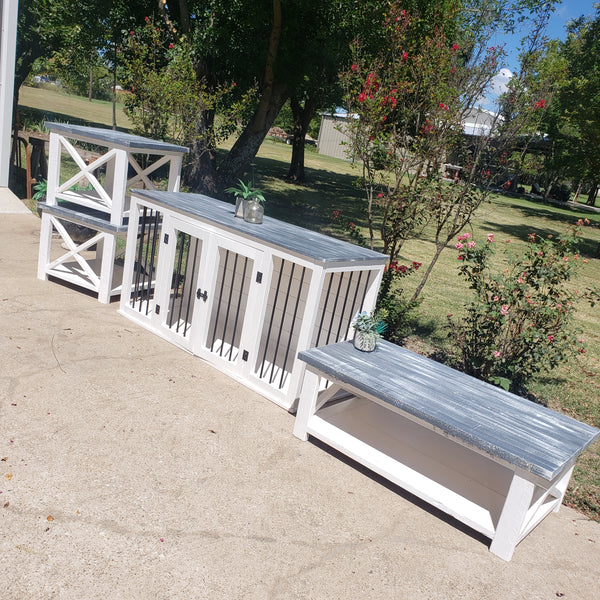 F105 Custom Built Coffee Table NOT AVAILABLE FOR SHIPPING Located in Farmersville, TX
