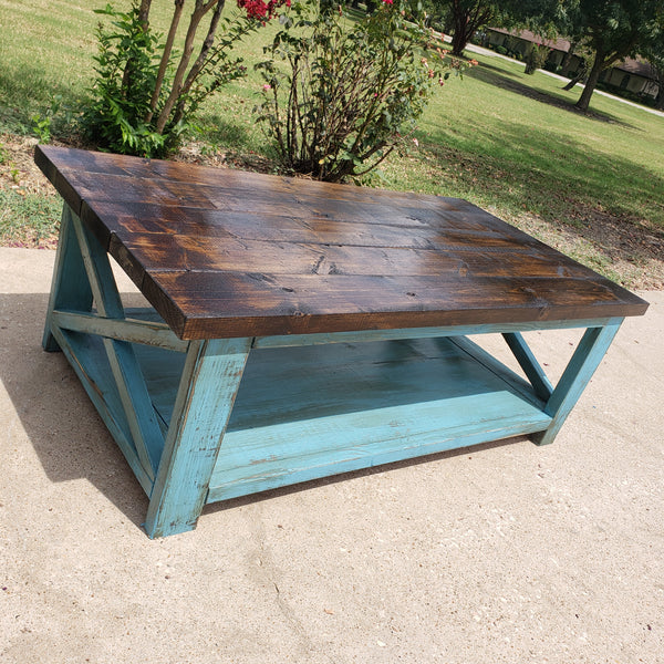 F105 Custom Built Coffee Table NOT AVAILABLE FOR SHIPPING Located in Farmersville, TX