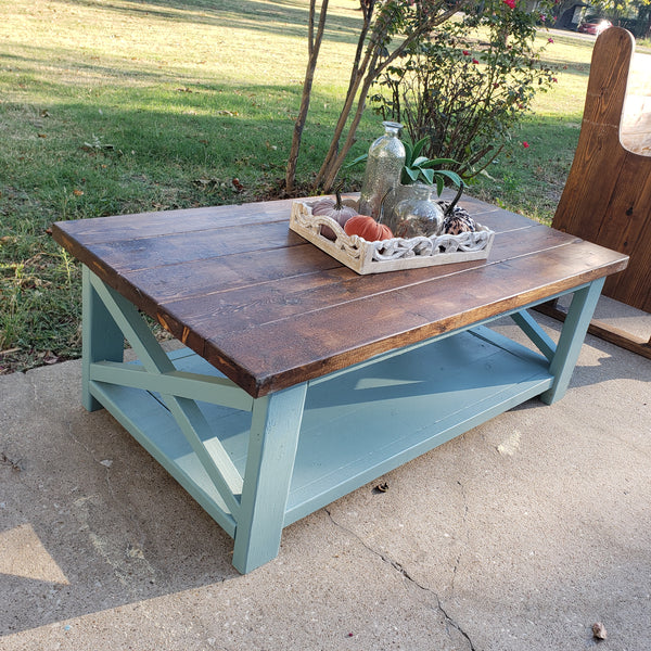 F105 Custom Built Coffee Table NOT AVAILABLE FOR SHIPPING Located in Farmersville, TX