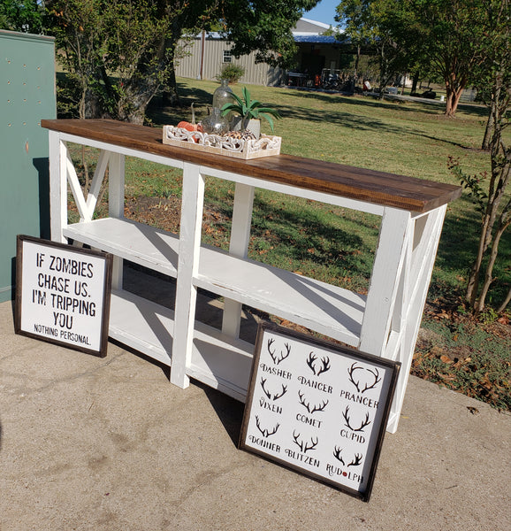 Custom Built Entry Table NOT AVAILABLE FOR SHIPPING Located in Farmersville, TX