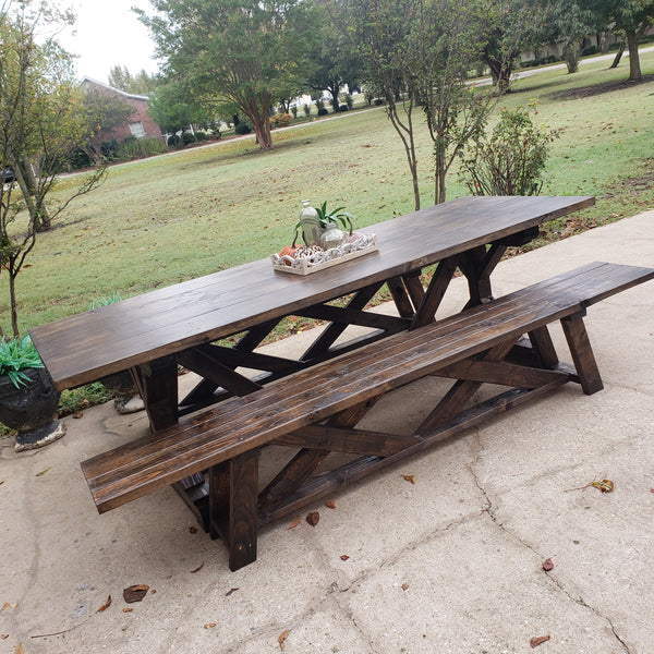 Custom Built Farmhouse Table & Bench NOT AVAILABLE FOR SHIPPING Located in Farmersville, TX