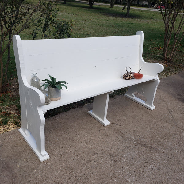 Church Pew NOT AVAILABLE FOR SHIPPING Located in Farmersville, Tx