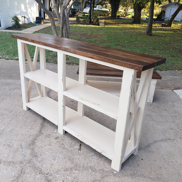 Custom Built Entry Table NOT AVAILABLE FOR SHIPPING Located in Farmersville, TX