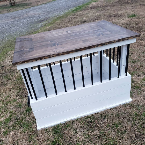 Dog Crate NOT AVAILABLE FOR SHIPPING Located in Farmersville, TX
