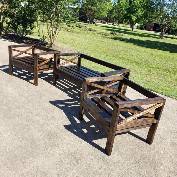Custom Patio Set NOT AVAILABLE FOR SHIPPING Located in Farmersville, TX