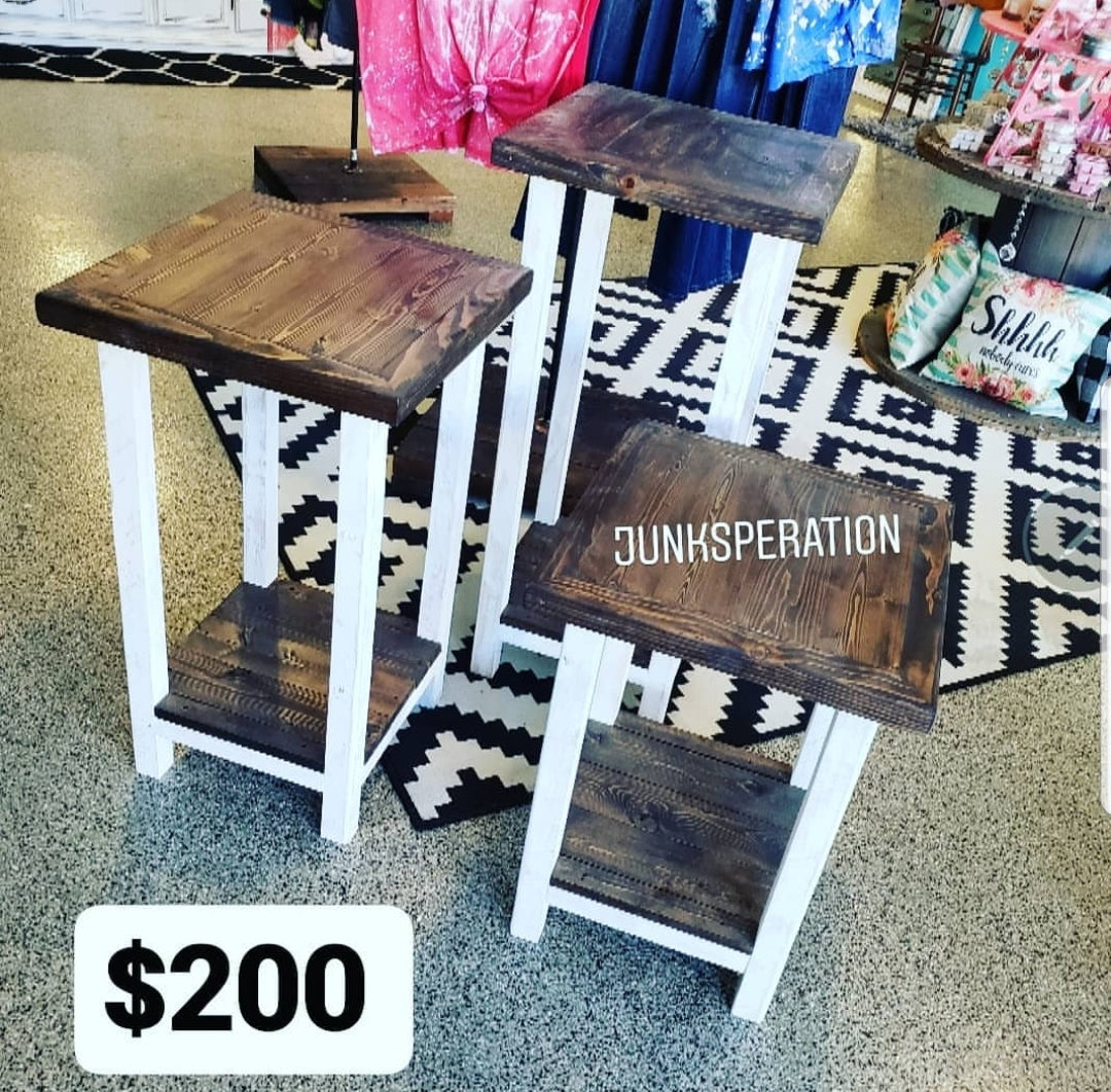 Set Of 3 Side Tables NOT AVAILABLE FOR SHIPPING Located in Farmersville, TX