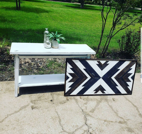 Entry Table #3458 NOT AVAILABLE FOR SHIPPING Located in Farmersville, TX