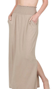 Maxi skirt with pockets #s199