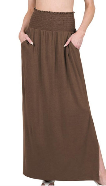 Maxi skirt with pockets #s199