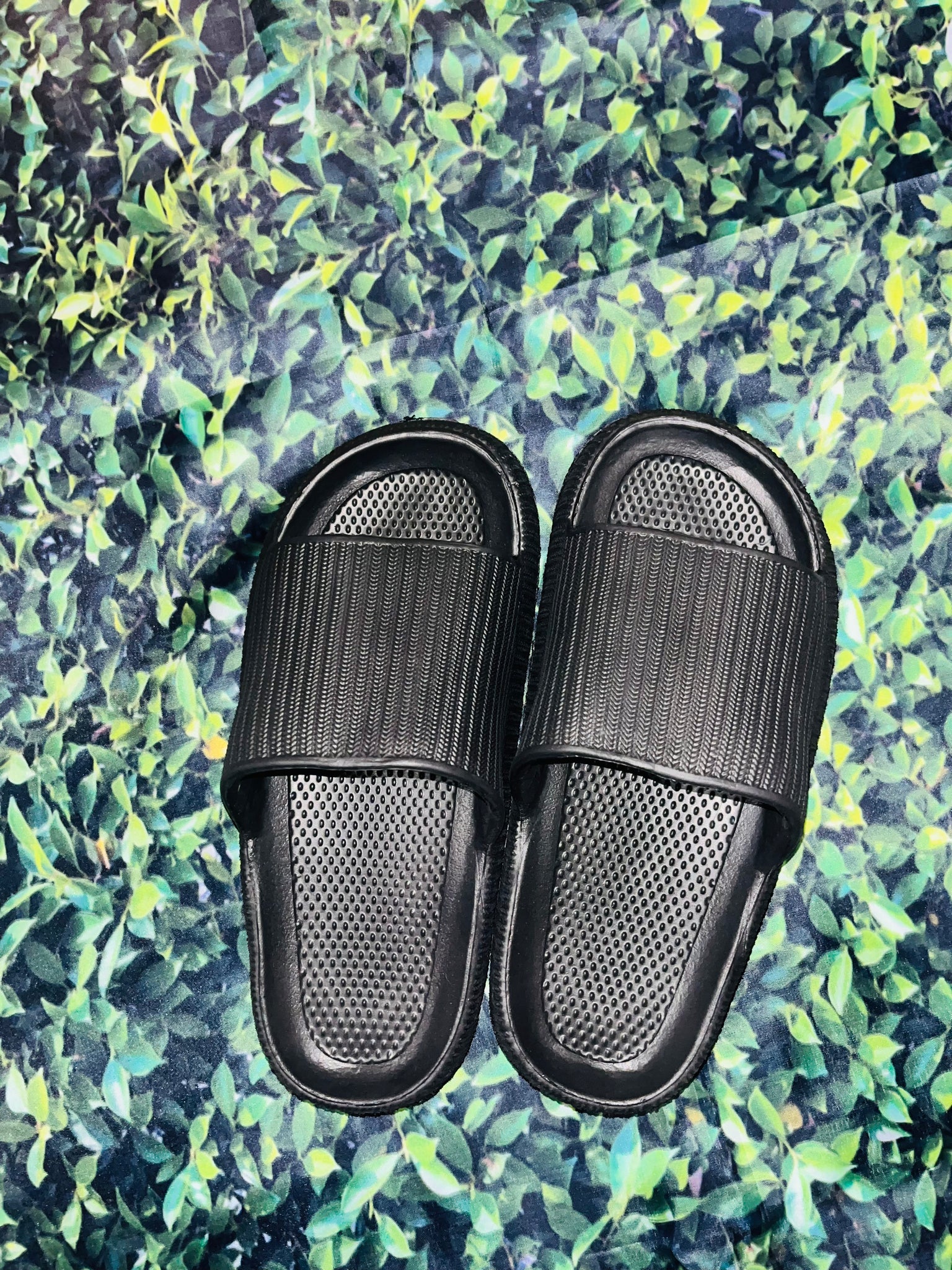 Black slides #s175