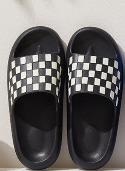 Checkered slides #S172